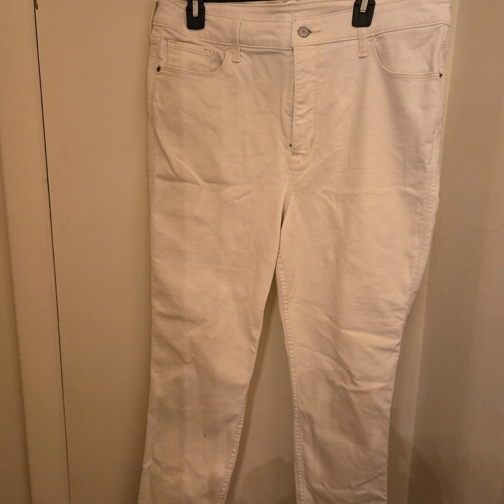 Women's Winter White Jeans